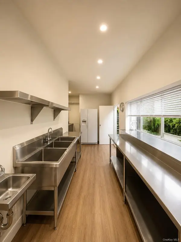 144-56 Roosevelt AVE #1C, Flushing, NY 11354