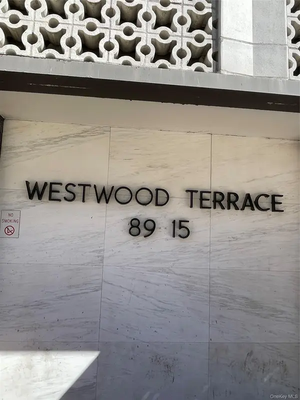 89-15 Parsons BLVD #15D, Jamaica, NY 11432