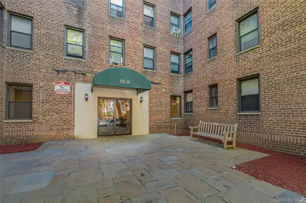 102-18 64th AVE #2X, Forest Hills, NY 11375