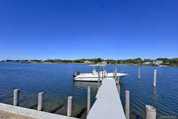 11A Pine Tree LN, Westhampton, NY 11977