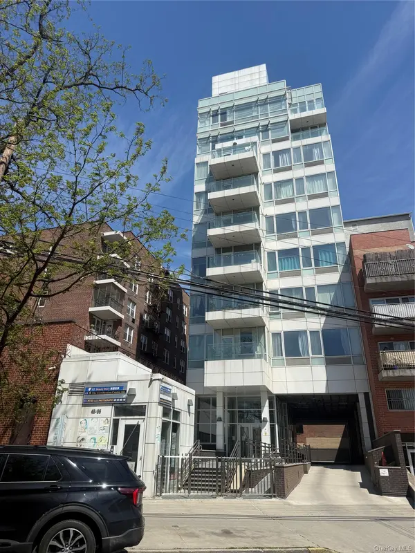 42-05 Parsons BLVD #2A+P5, Flushing, NY 11355