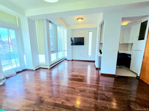 42-05 Parsons BLVD #2A+P5, Flushing, NY 11355