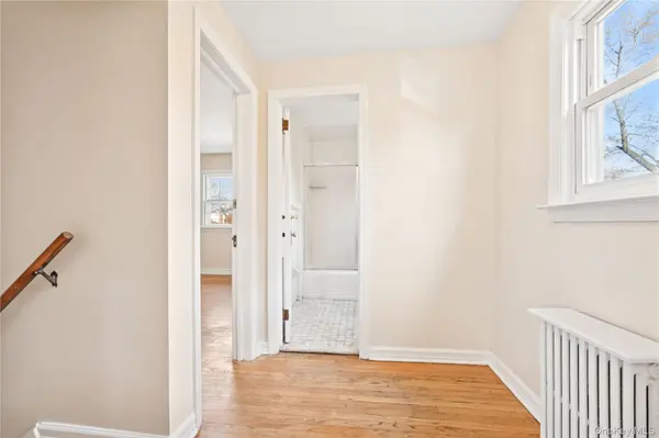 97 Wescott BLVD, Staten Island, NY 10314