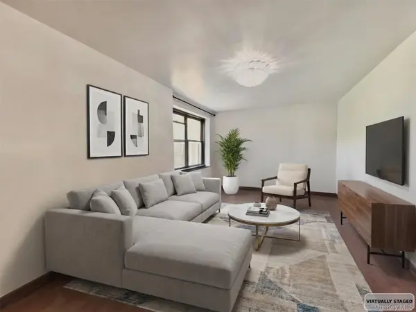 140-14 28th RD #6G, Flushing, NY 11354