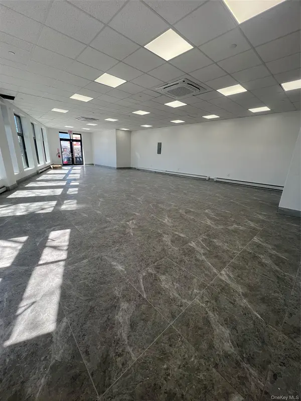 9203 Astoria BLVD, East Elmhurst, NY 11369