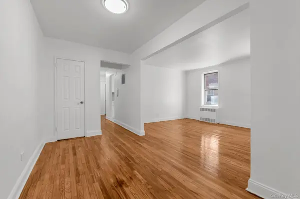 67-12 Yellowstone BLVD #E9, Forest Hills, NY 11375
