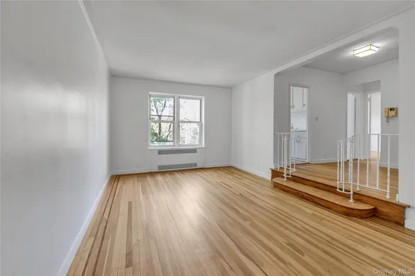 68-63 108th ST #3G, Forest Hills, NY 11375