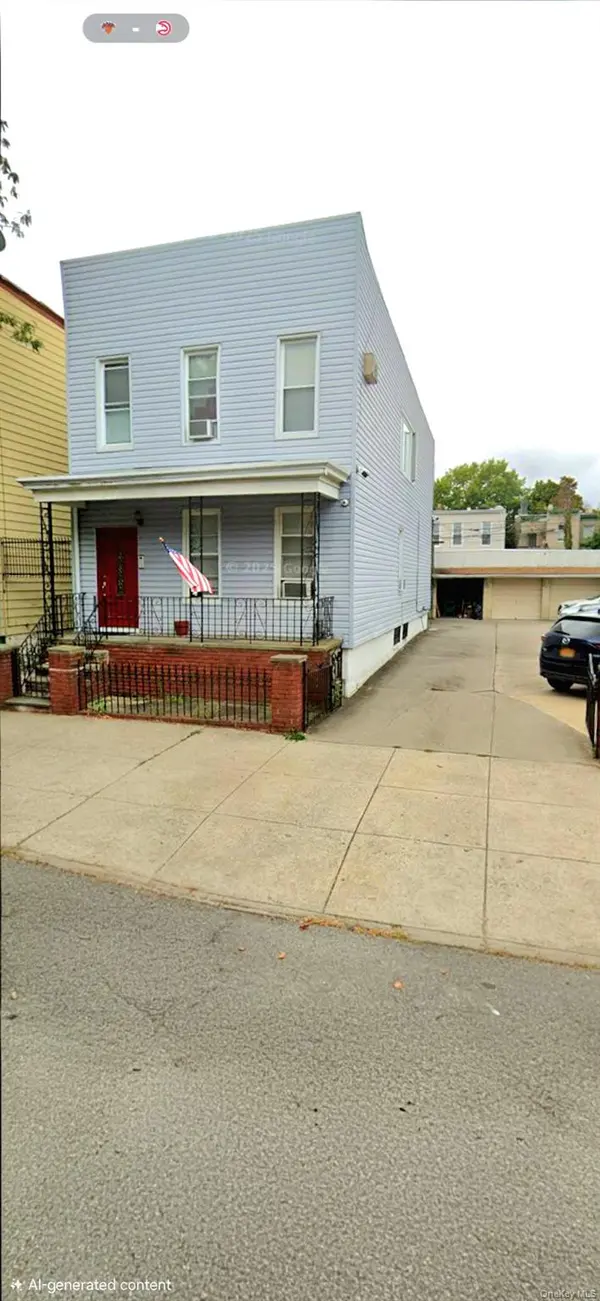 7212 66th PL, Glendale, NY 11385