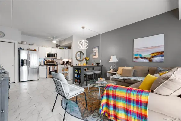 221 Beach 80th ST #7B, Rockaway Beach, NY 11693