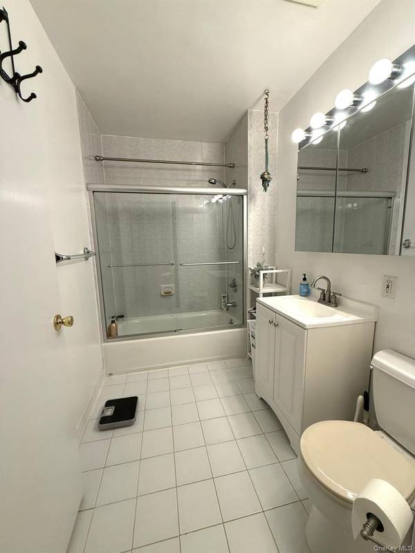 87-30 62 AVE #101., Rego Park, NY 11374