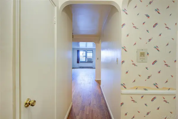 67-87 Booth ST #6J, Forest Hills, NY 11375