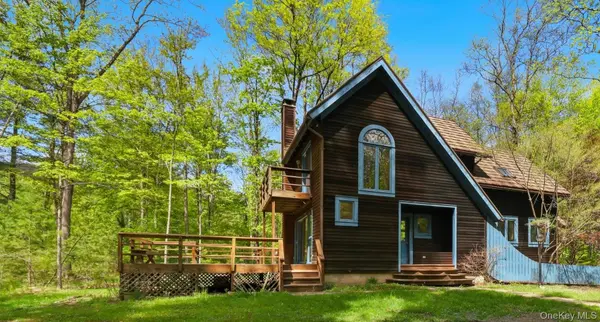 99 Wildflower LN, Shokan, NY 12481