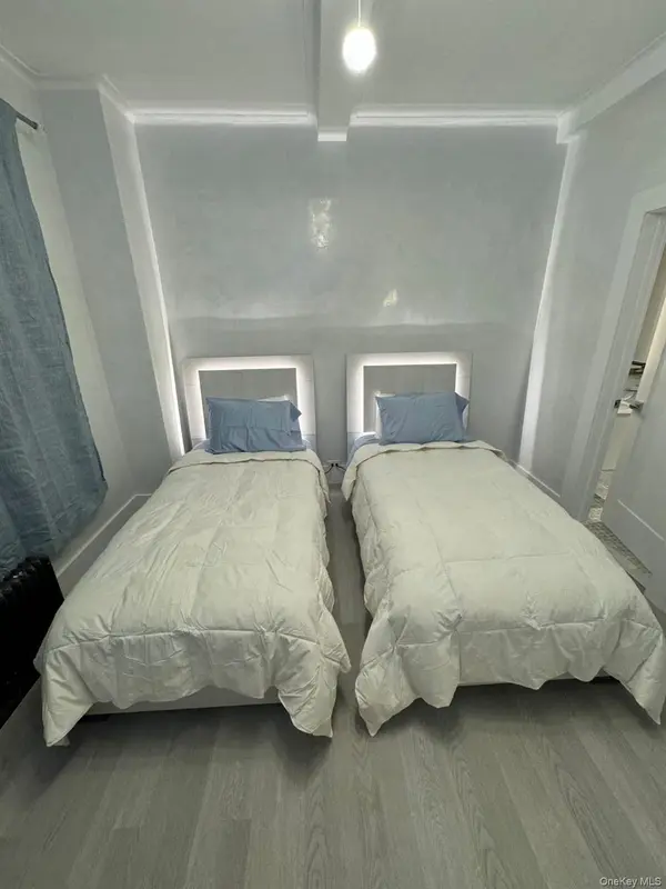 595 W End AVE #3D, New York (manhattan), NY 10024