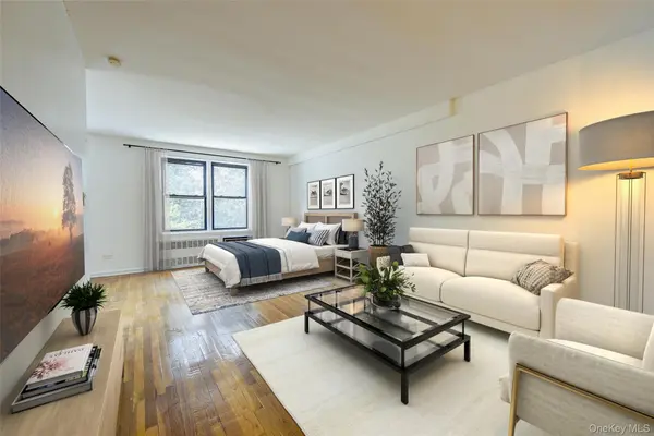 102-30 Queens BLVD #2H, Forest Hills, NY 11375