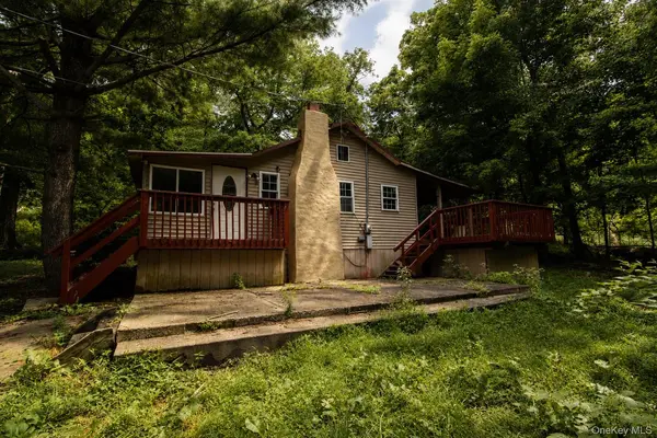 10 Lookout TRL, Monroe, NY 10950