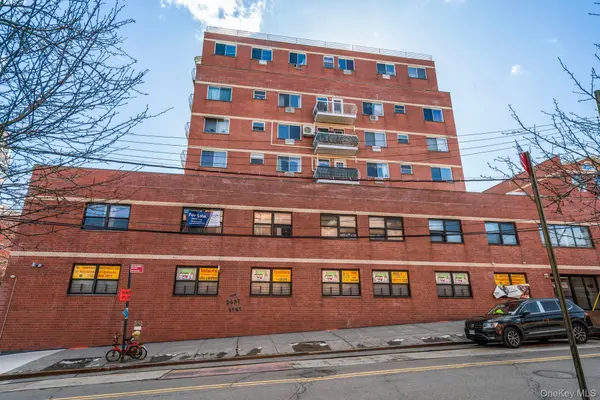 13616 31st RD #8B, Flushing, NY 11354