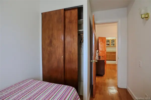 2130 36th ST, Astoria, NY 11105