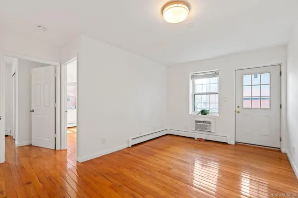 3506 Leavitt ST #3I, Flushing, NY 11354