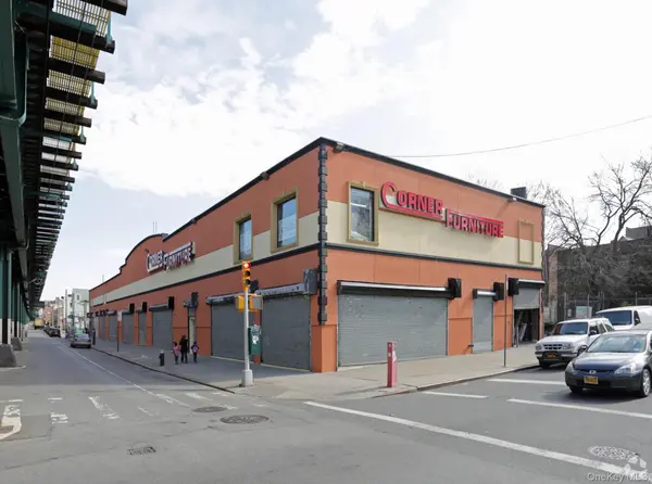 2916 -2926 White Plains RD, Bronx, NY 10467