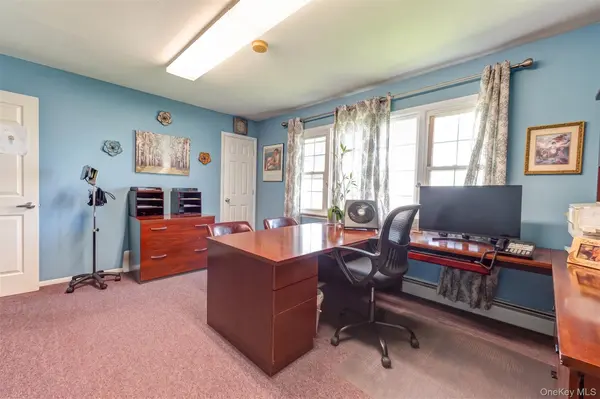3250 Sunrise HWY, East Islip, NY 11730