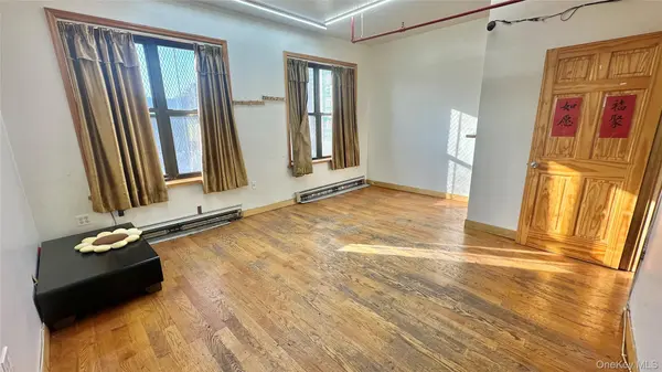 8727 18 AVE, Brooklyn, NY 11214
