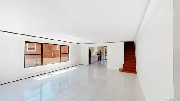 37 Lakeshore DR, Call Listing Agent, NJ 07436