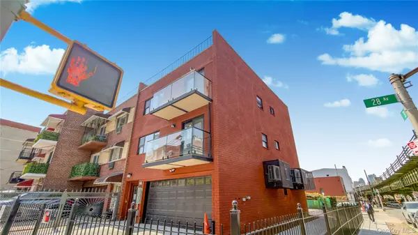 3104 28th AVE, Astoria, NY 11102