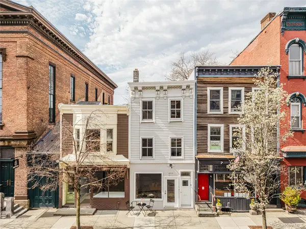 323 Warren ST, Hudson, NY 12534