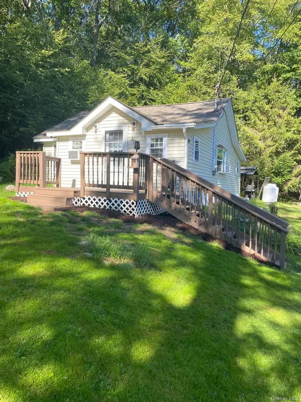 105 Main ST, Otisville, NY 10963