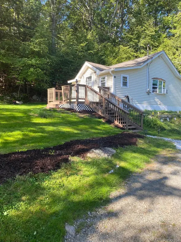 105 Main ST, Otisville, NY 10963