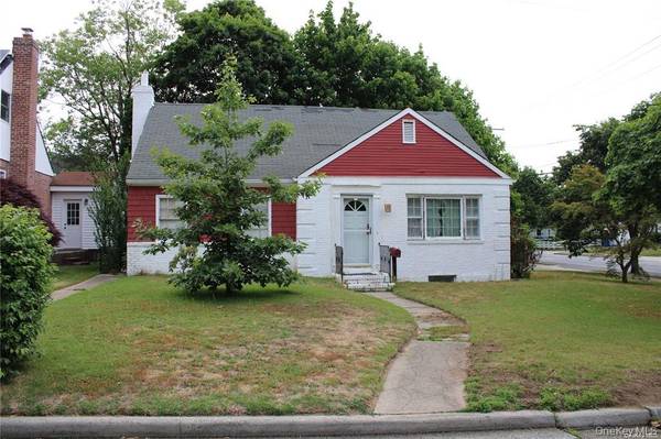 361 Walton ST, West Hempstead, NY 11552