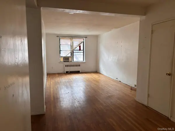 730 E 232nd ST #3G, Bronx, NY 10466