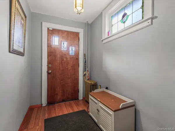 14702 33rd AVE, Flushing, NY 11354