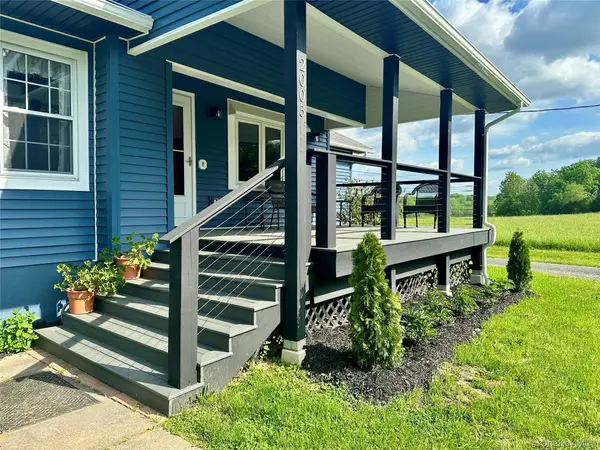 2005 Old Kings HWY, Saugerties, NY 12477