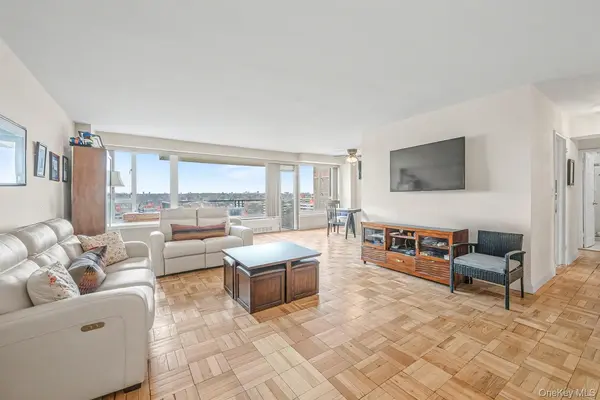 166-25 powells cove blvd #15G, Beechhurst, NY 11357