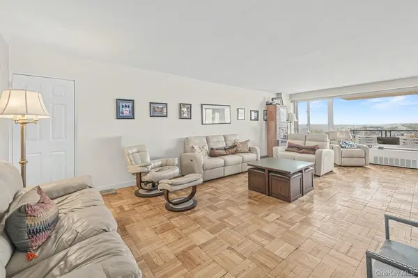 166-25 powells cove blvd #15G, Beechhurst, NY 11357