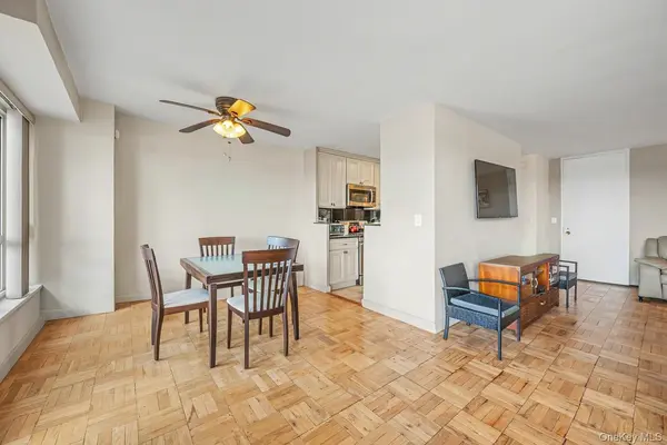 166-25 powells cove blvd #15G, Beechhurst, NY 11357