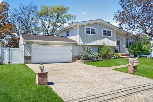 182 W 21st ST, Deer Park, NY 11729