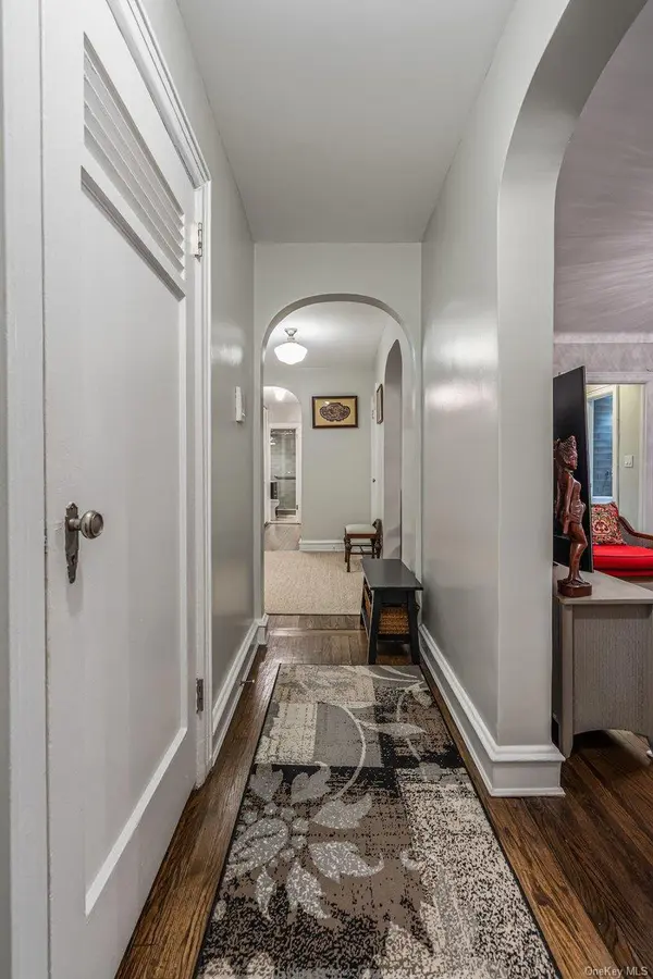 150 Burns #3H/3G, Forest Hills, NY 11375