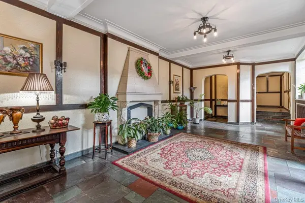 150 Burns #3H/3G, Forest Hills, NY 11375