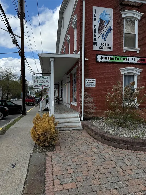 6 Main ST, Unionville, NY 10988