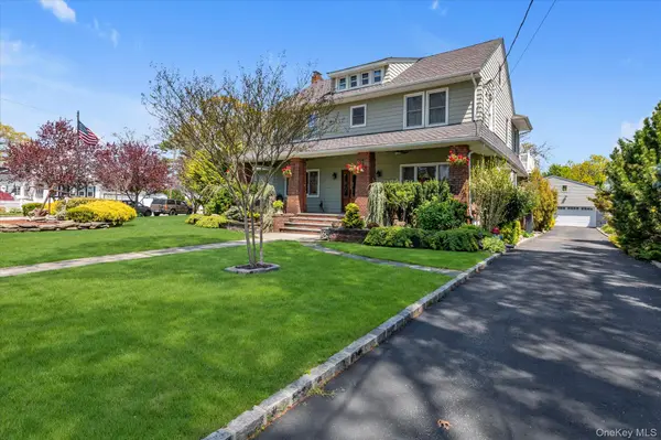 725 Scranton AVE, East Rockaway, NY 11518