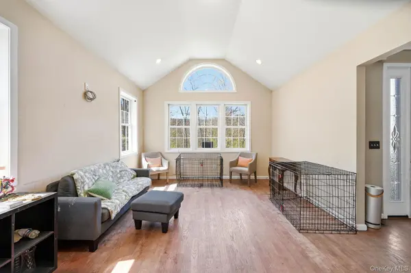 155 Alexander RD, Monroe, NY 10950