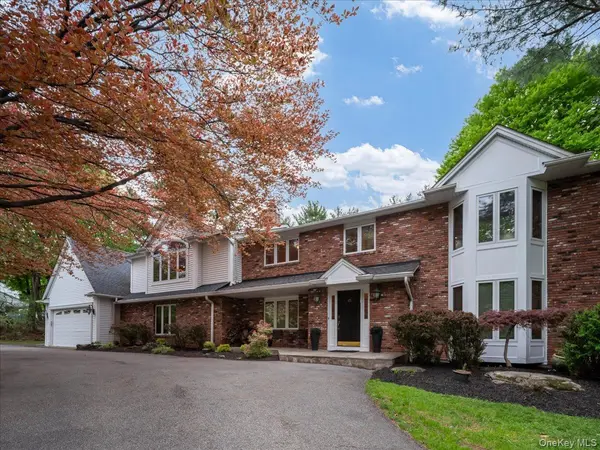 10 Rockingham RD, Spring Valley, NY 10977