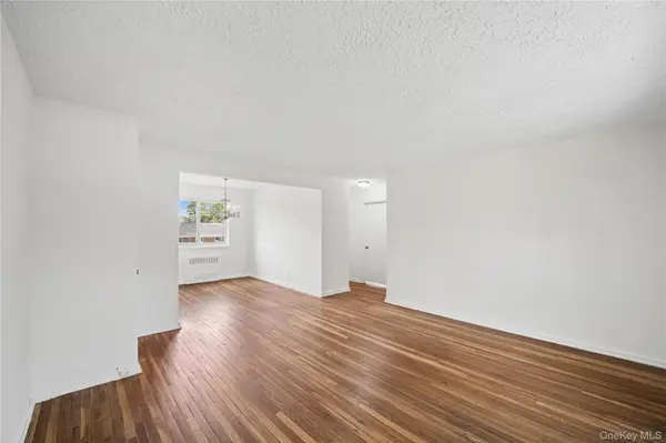 220-04 Stronghurst AVE #Lower, Queens Village, NY 11427
