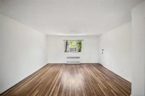 220-04 Stronghurst AVE #Lower, Queens Village, NY 11427