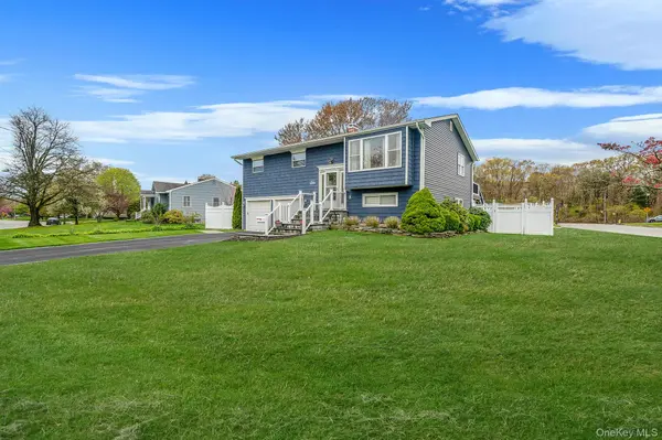 110 Stephen RD, Bayport, NY 11705