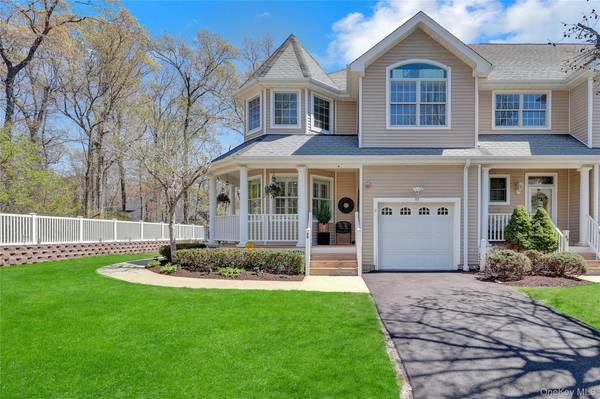 58 Blair RD #58, East Setauket, NY 11733