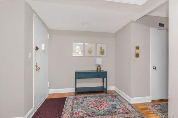 25 Sunnyside DR #4C, Yonkers, NY 10705