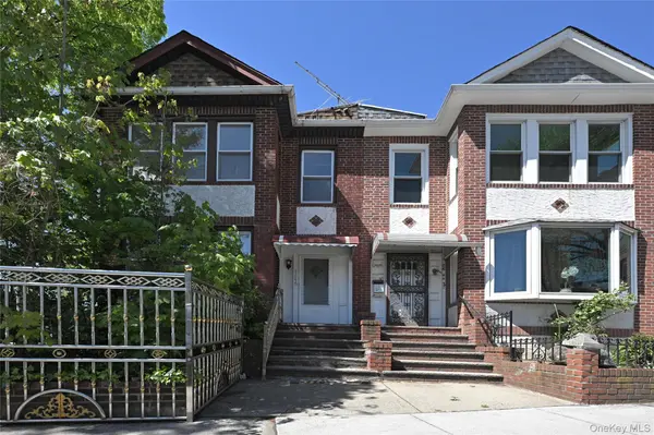 86-46 139th ST, Briarwood, NY 11435